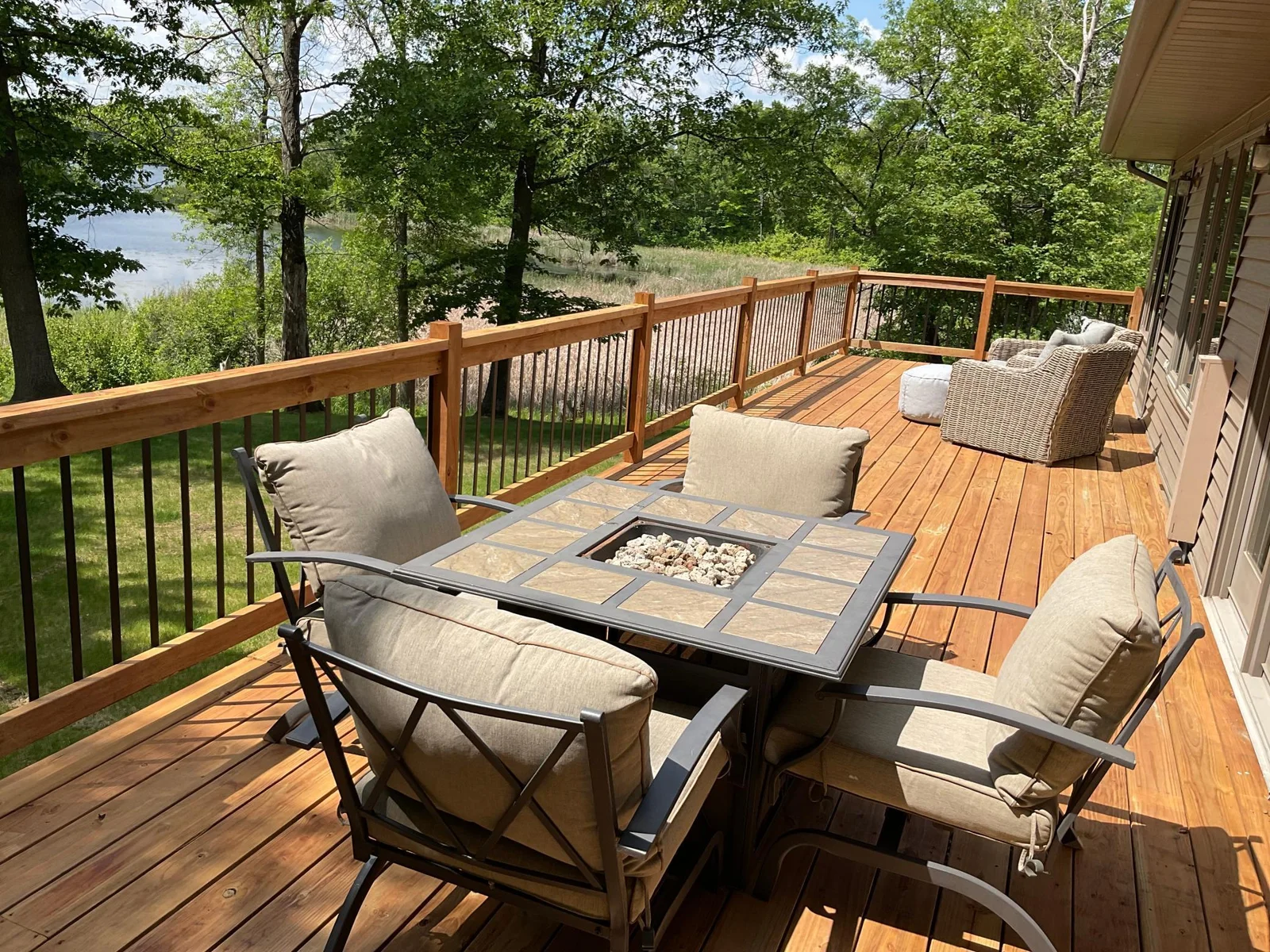 Deck