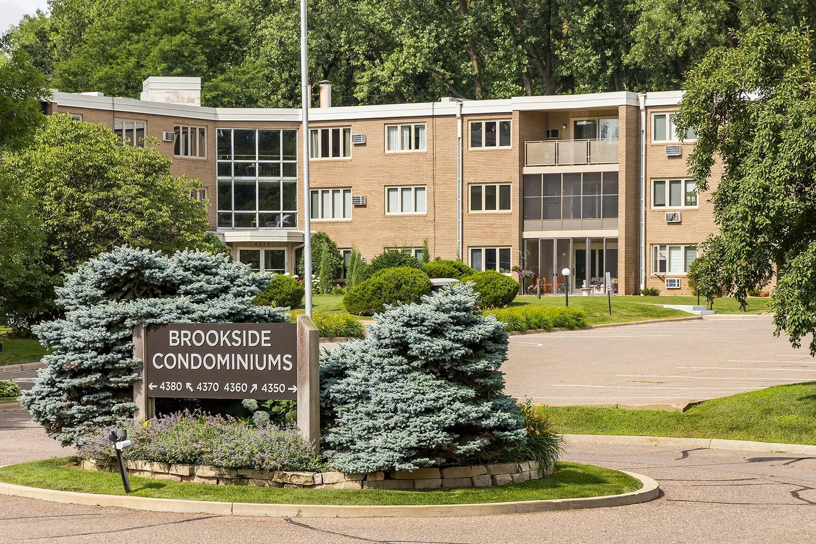 brookside condo sign