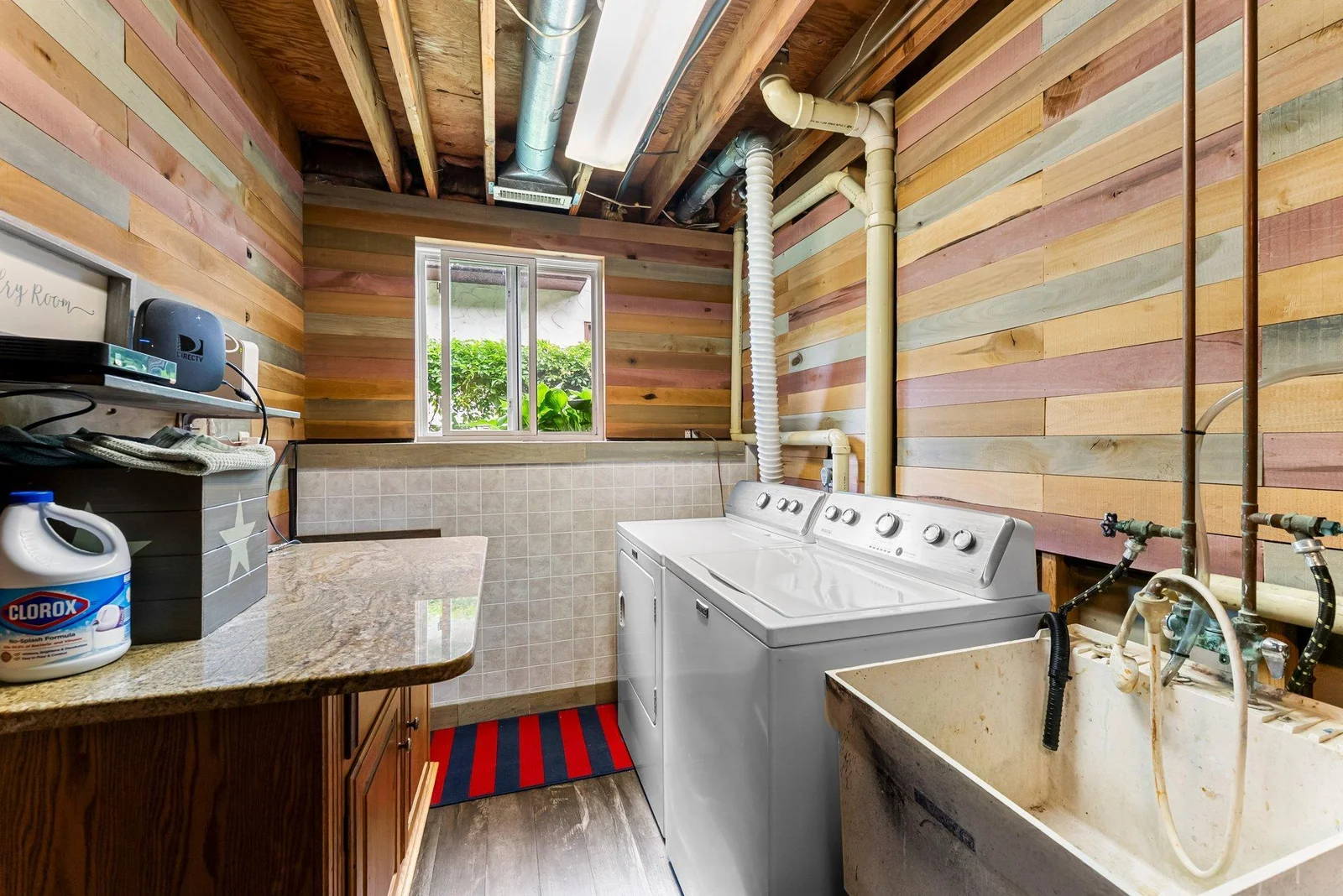 Even the laundry room has style :-)