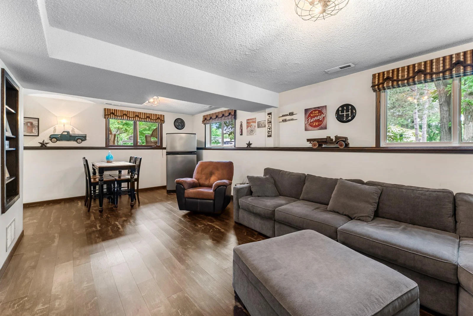 Large family room