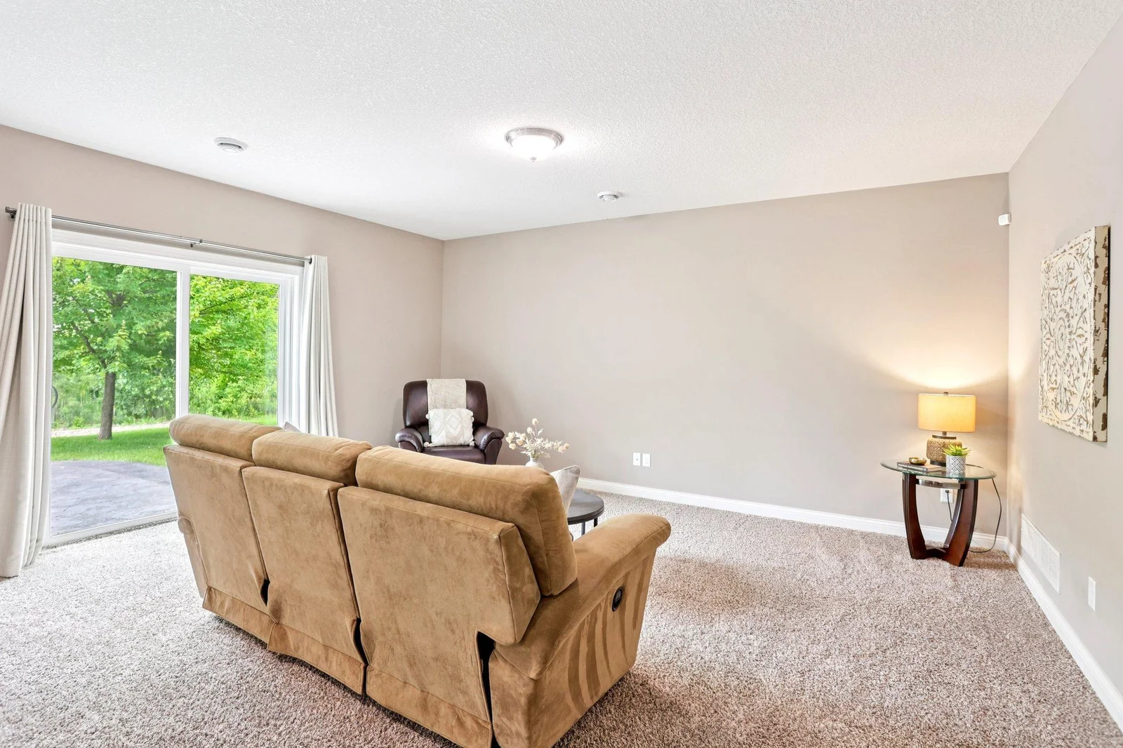 Offers multiple gathering areas for family and friends.