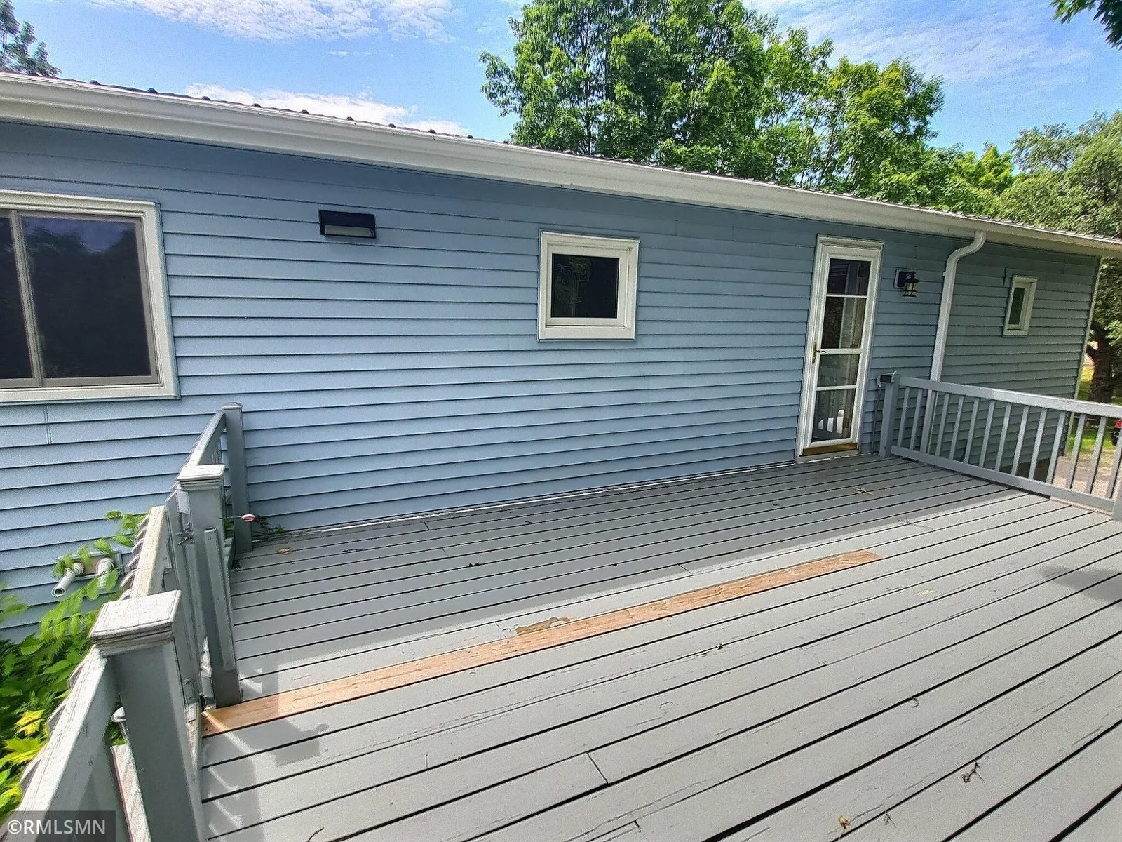Another view of the deck.