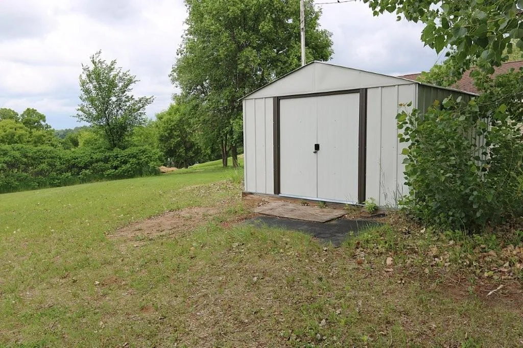 Garden shed.jpg