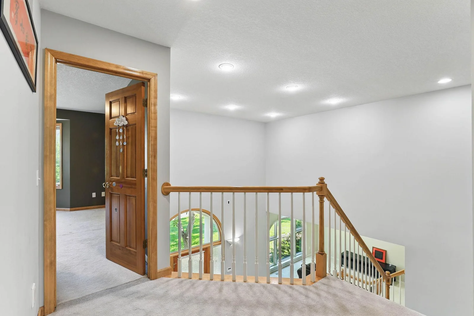 33-web-or-mls-18715-24th-Ave-N-33.jpg