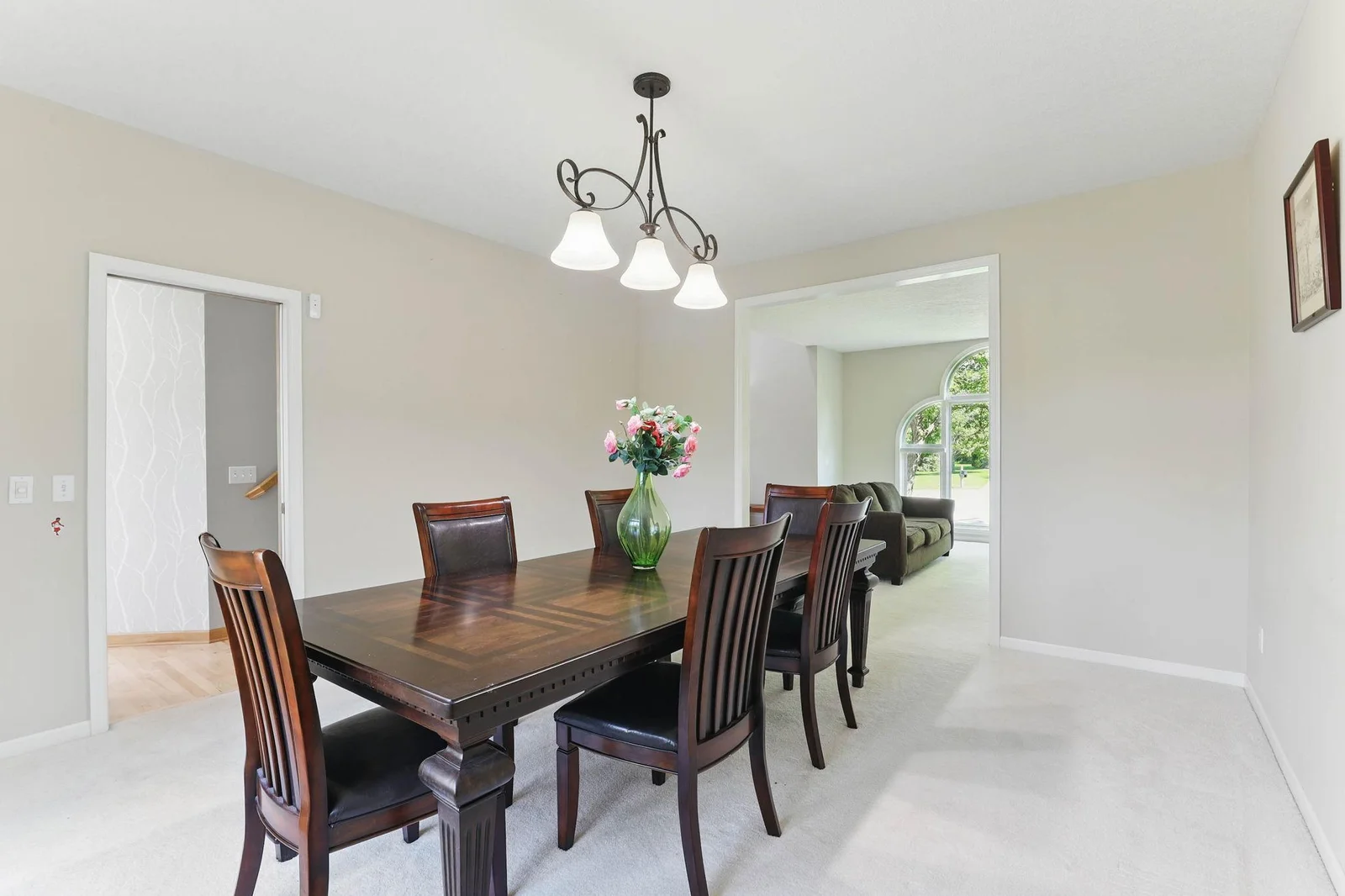 8-web-or-mls-18715-24th-Ave-N-08.jpg