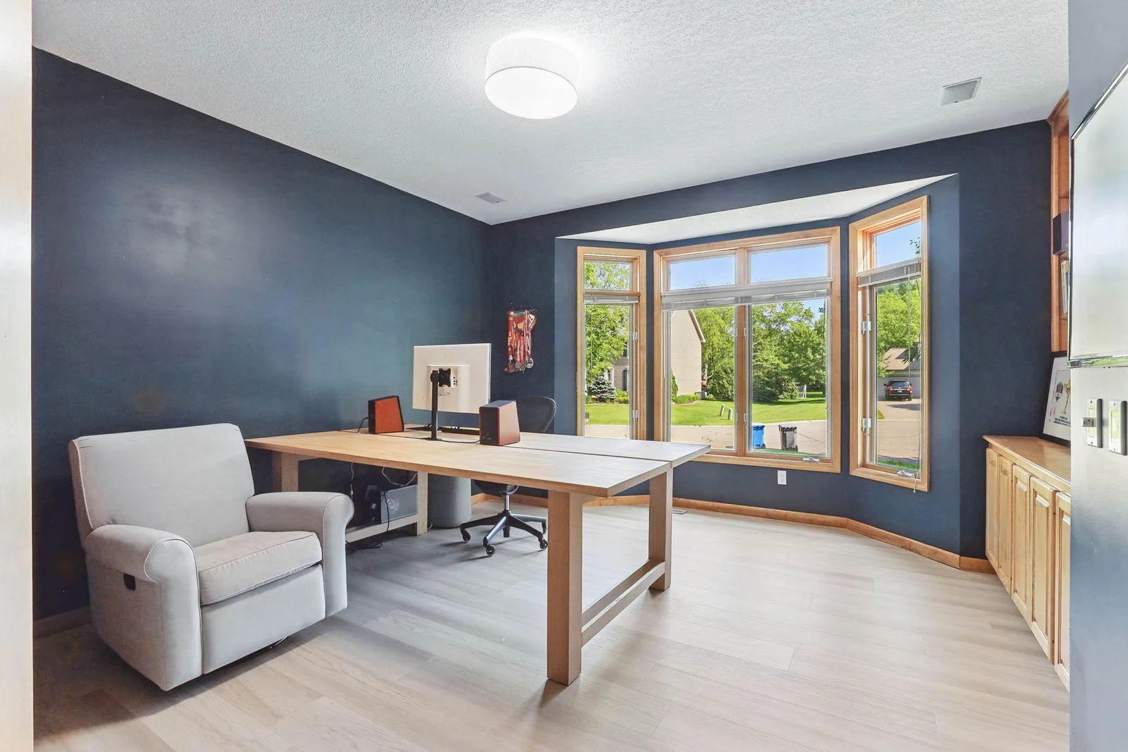 30-web-or-mls-18715-24th-Ave-N-30.jpg