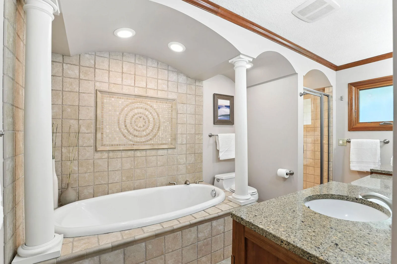 Primary Bath- main.jpg