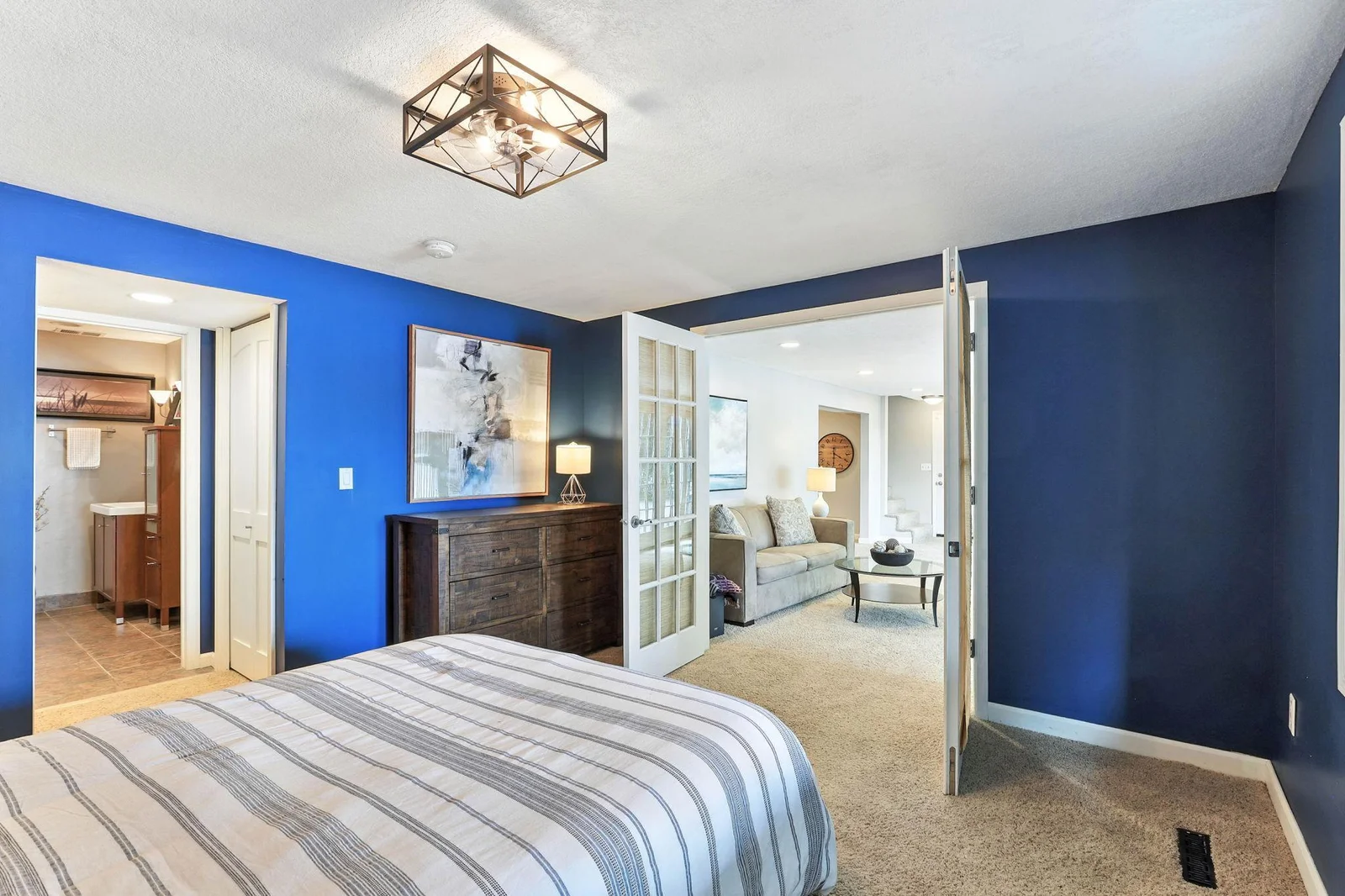 4th bedroom- lower (2nd primary suite).jpg
