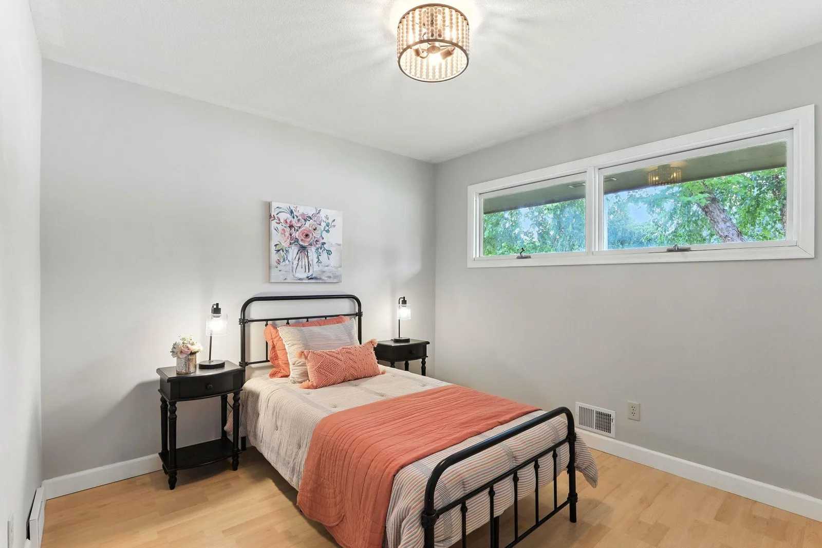 2nd Bedroom- main.jpg