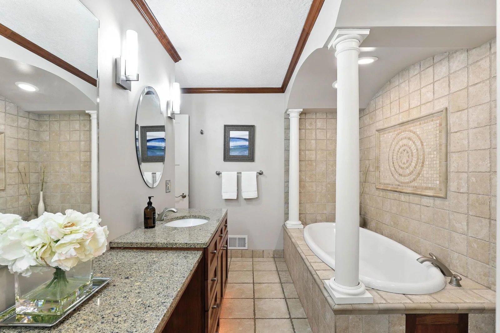 Primary Bath- main.jpg