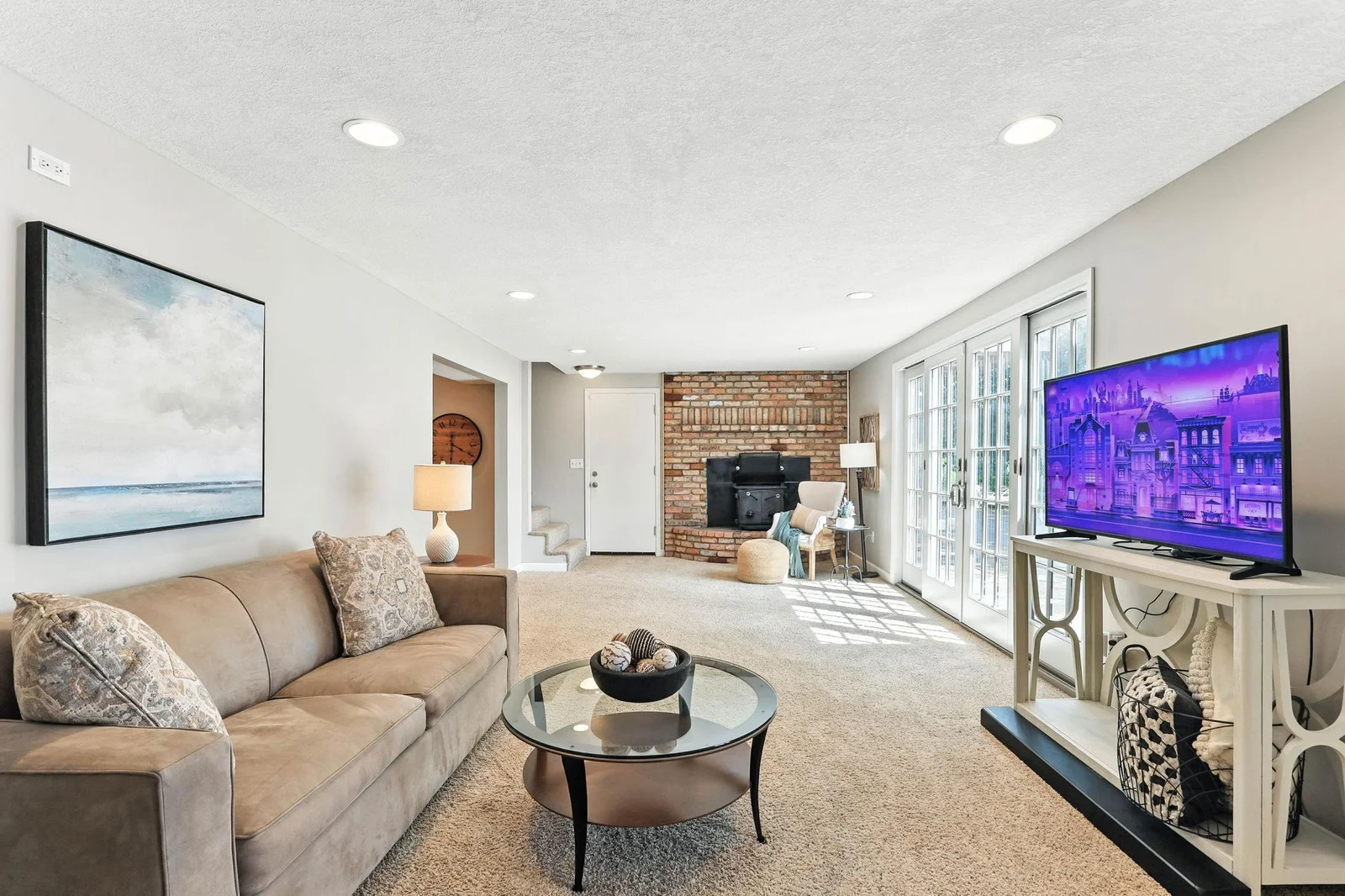 Family room- lower.jpg