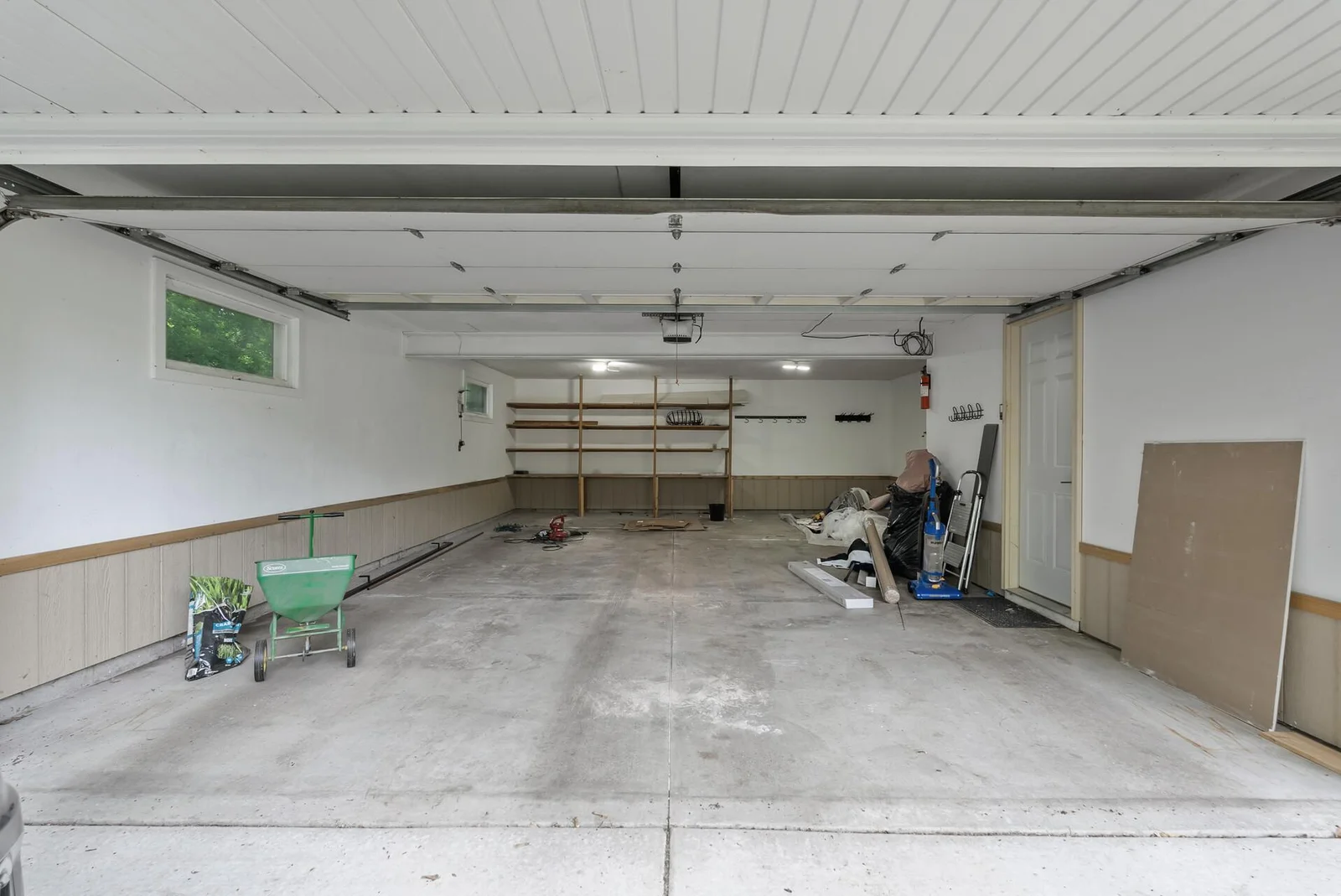 2 car garage