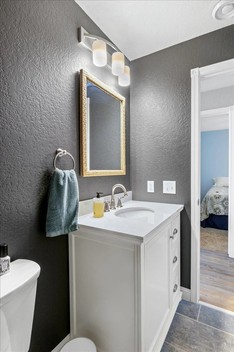 Main Floor 3/4 Bath