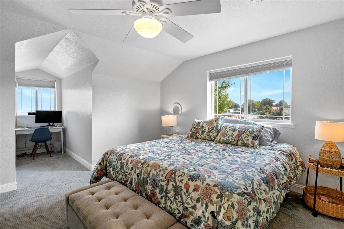 Bedroom 2 - 2nd Floor