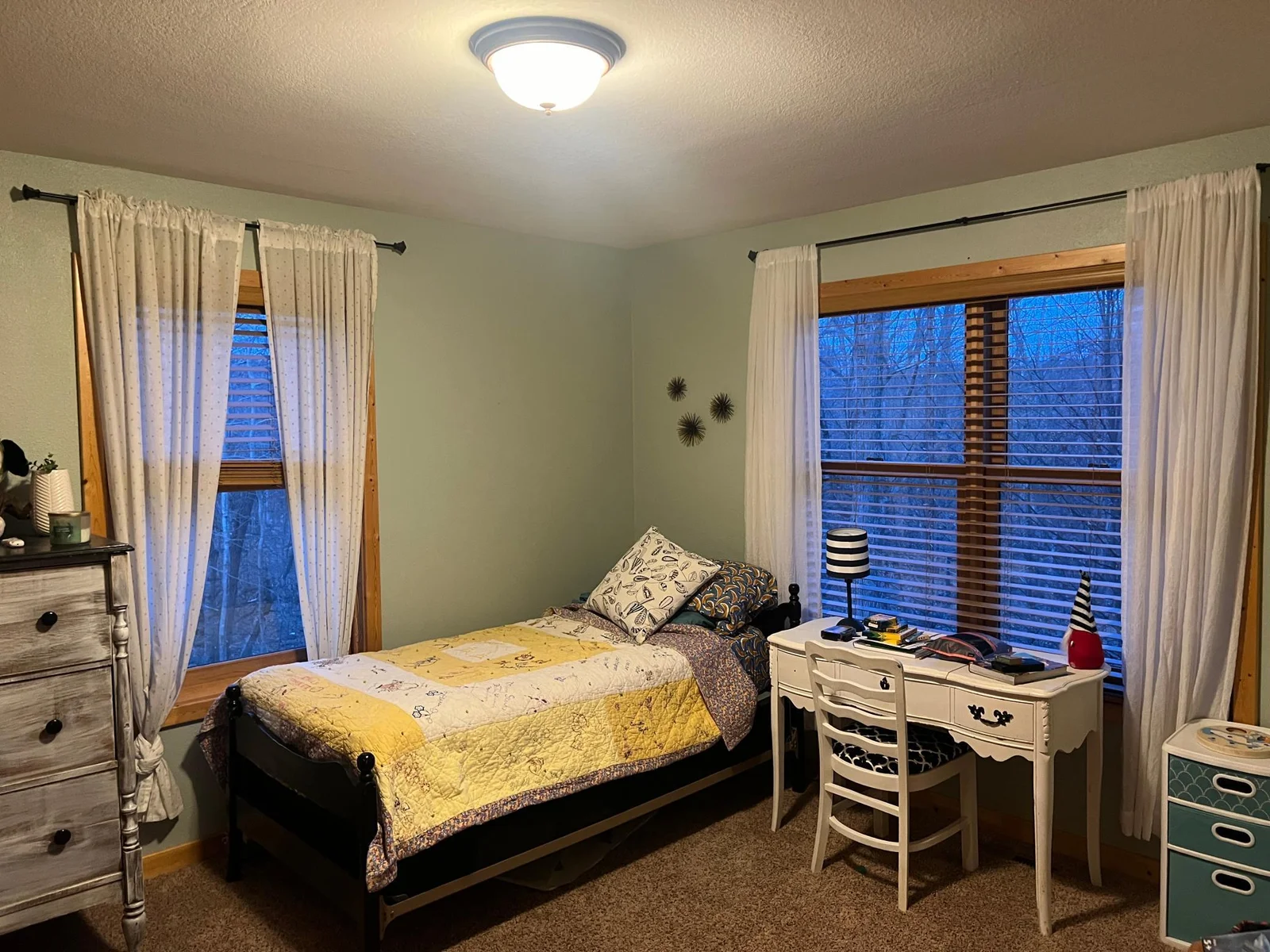 bed 4