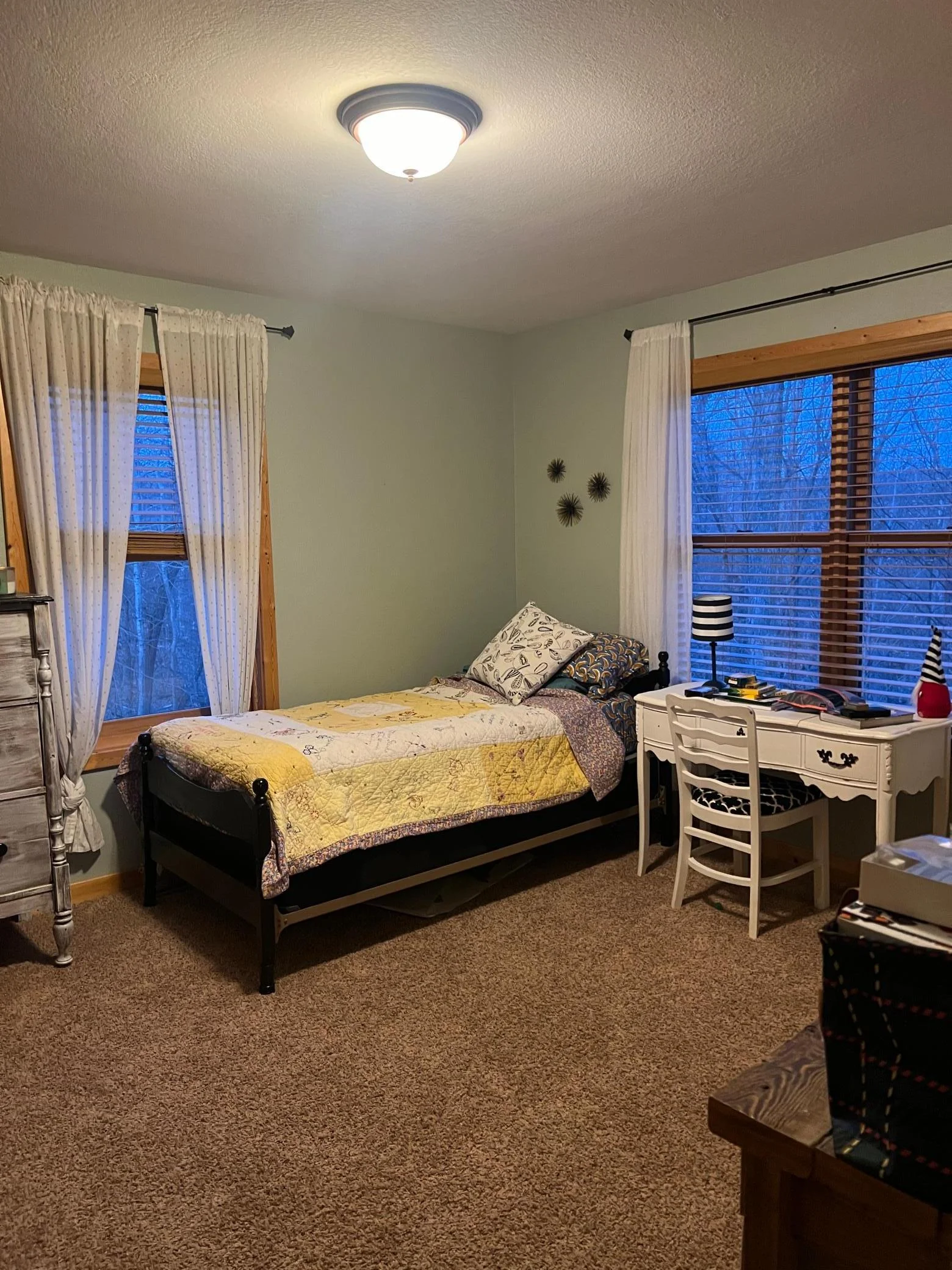 bed 4