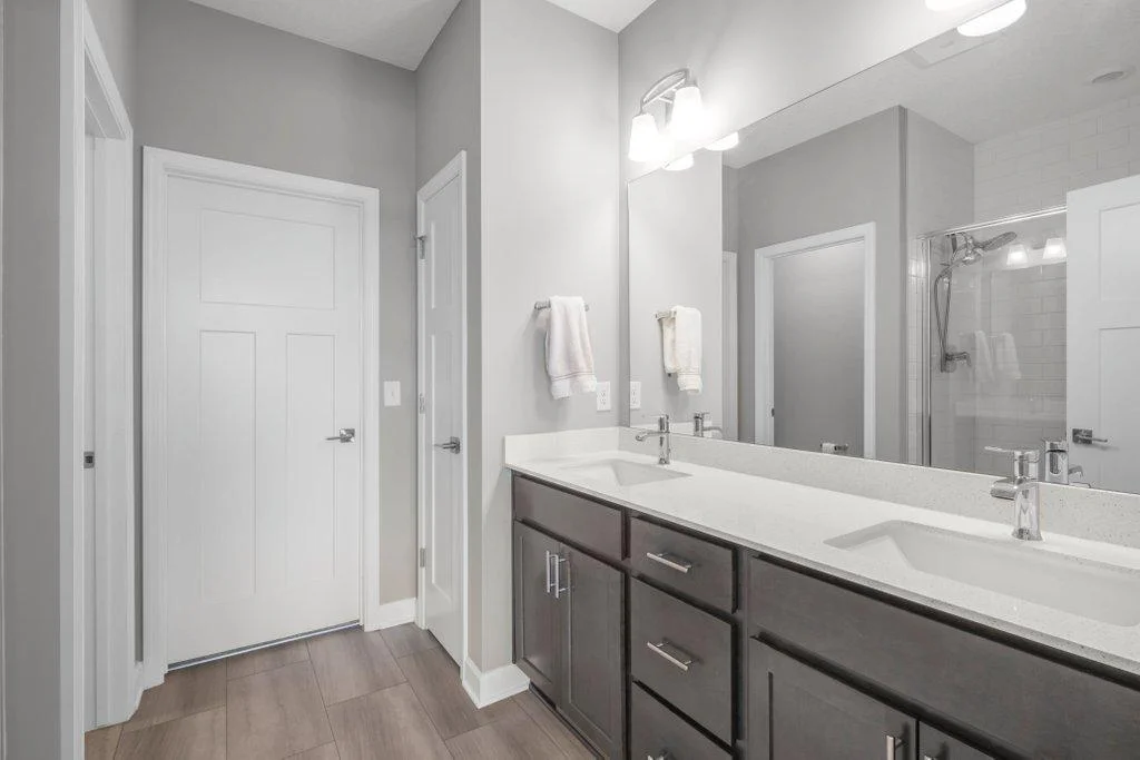Primary Bathroom, Double Sinks, Walk-in Closet