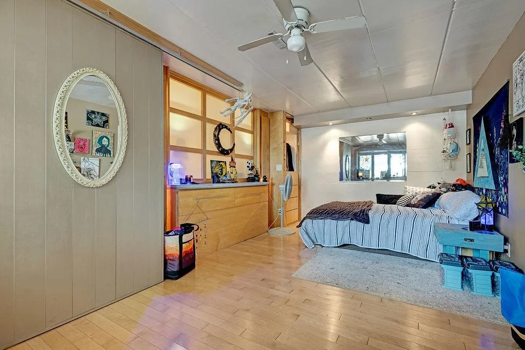 5238406thStreet-16.jpg