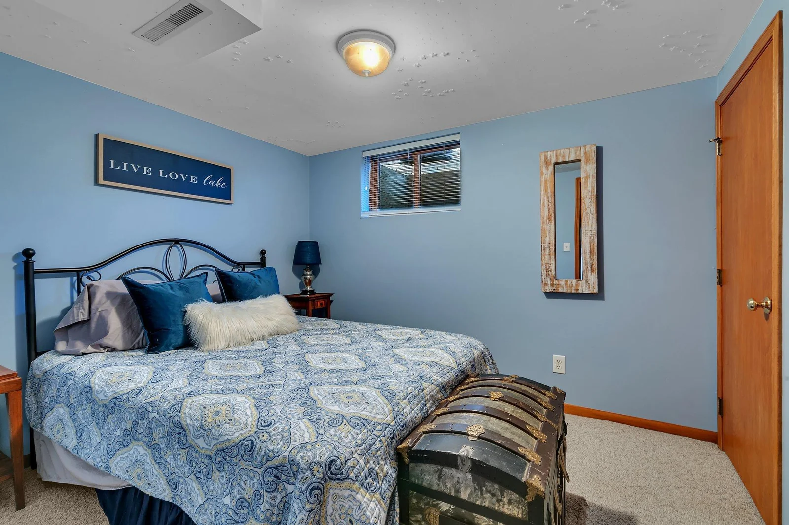 Lower Level bonus room