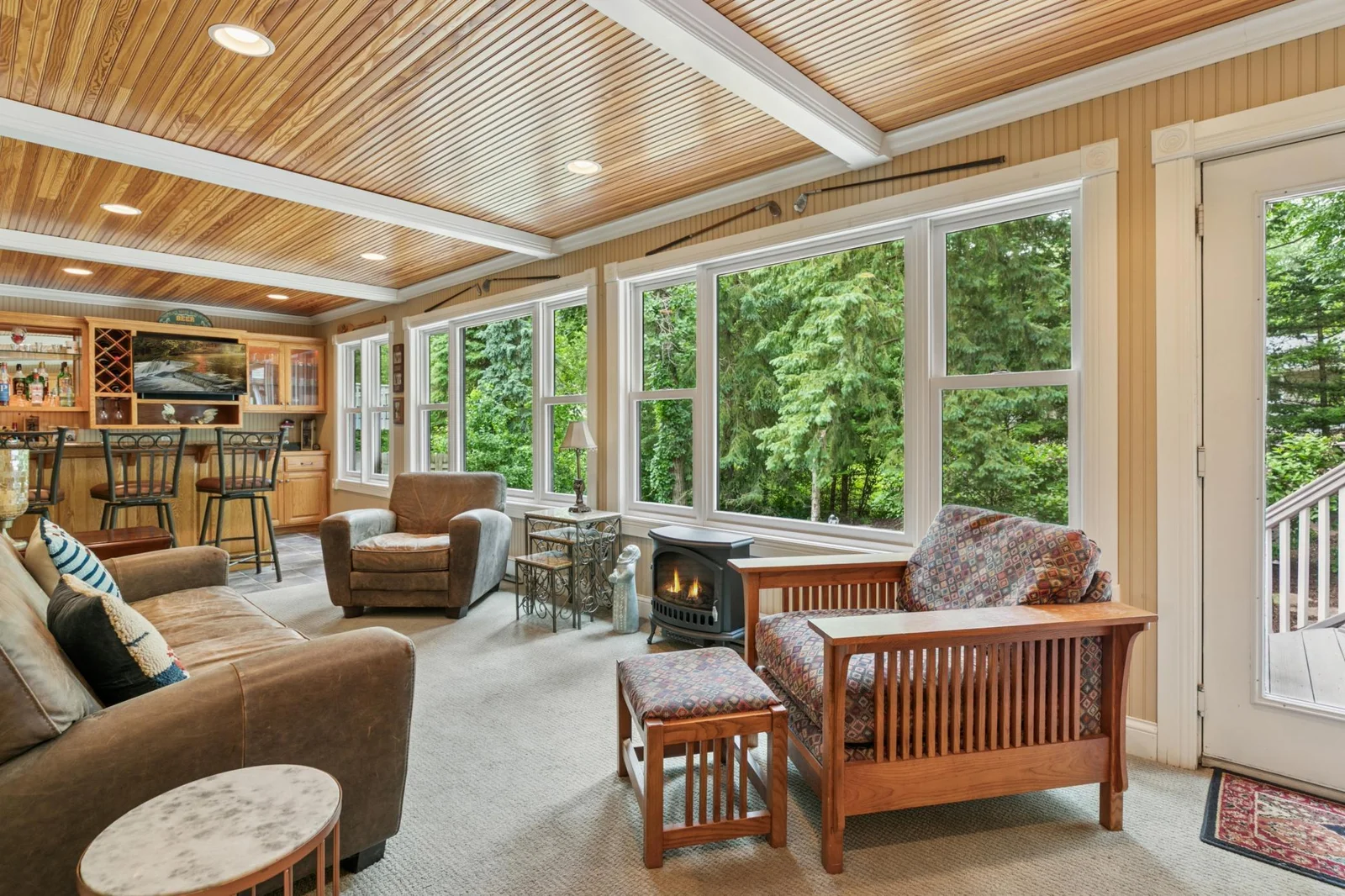 Great entertaining space