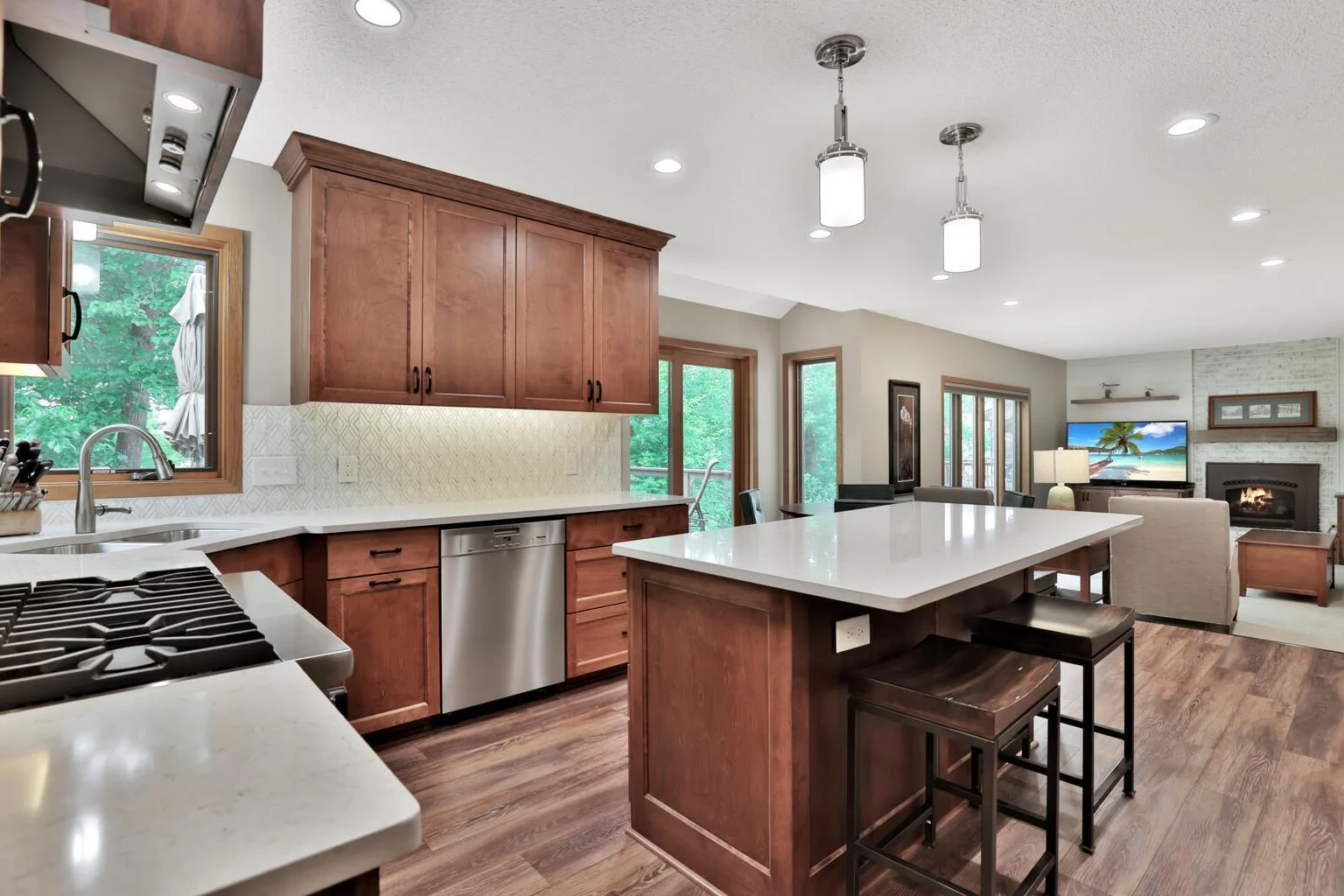 Quartz Counters