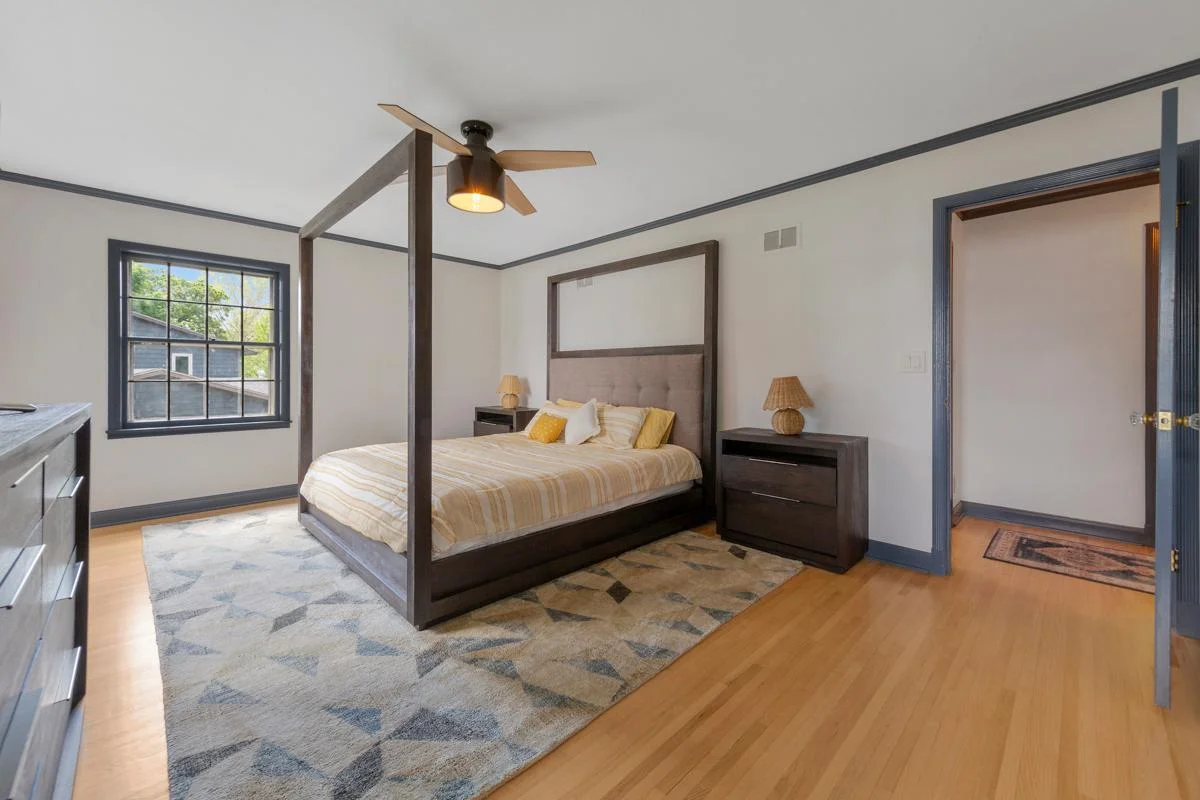 47 Bedroom 3.jpg