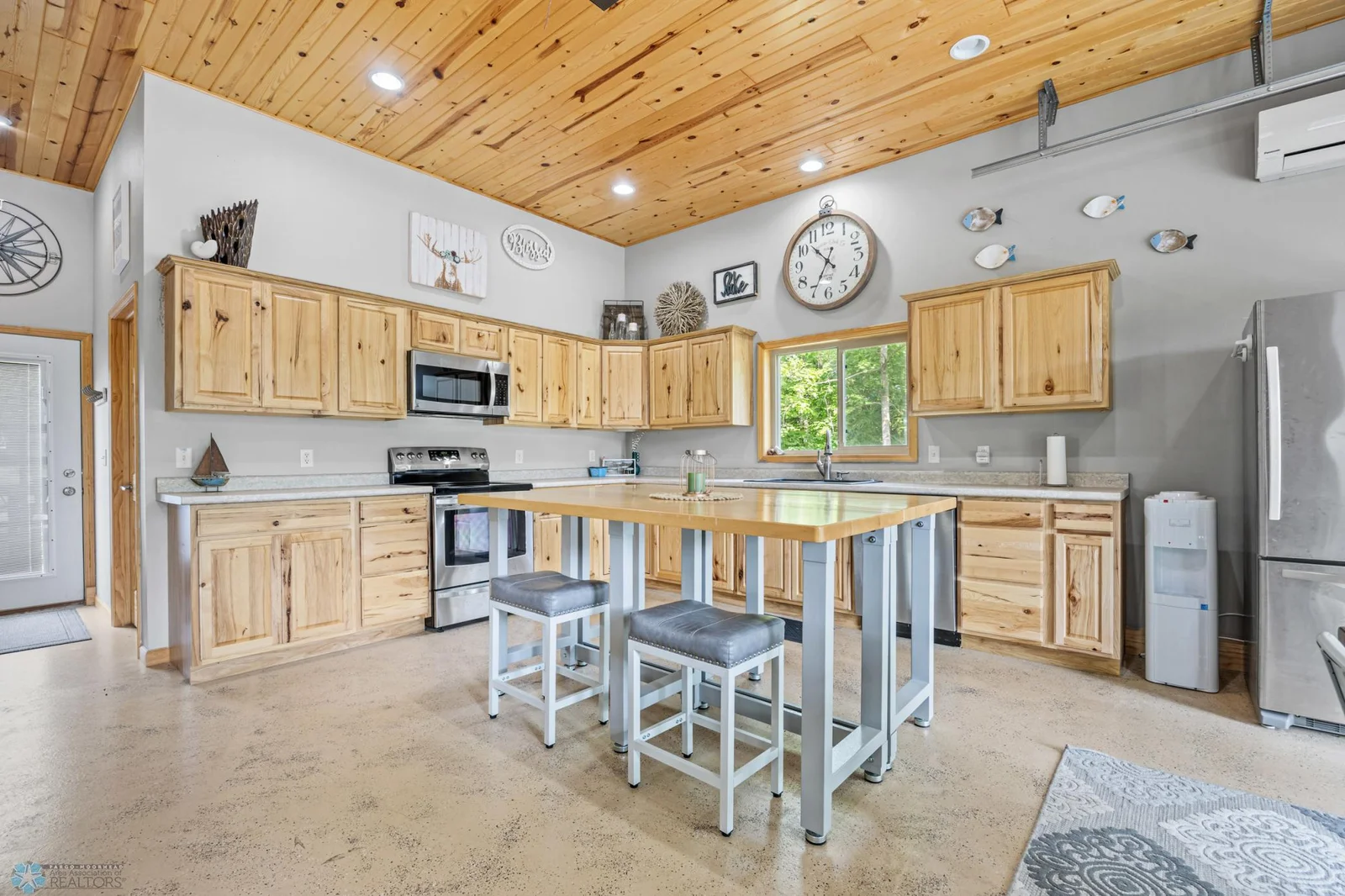 Kitchen with SS Appliances