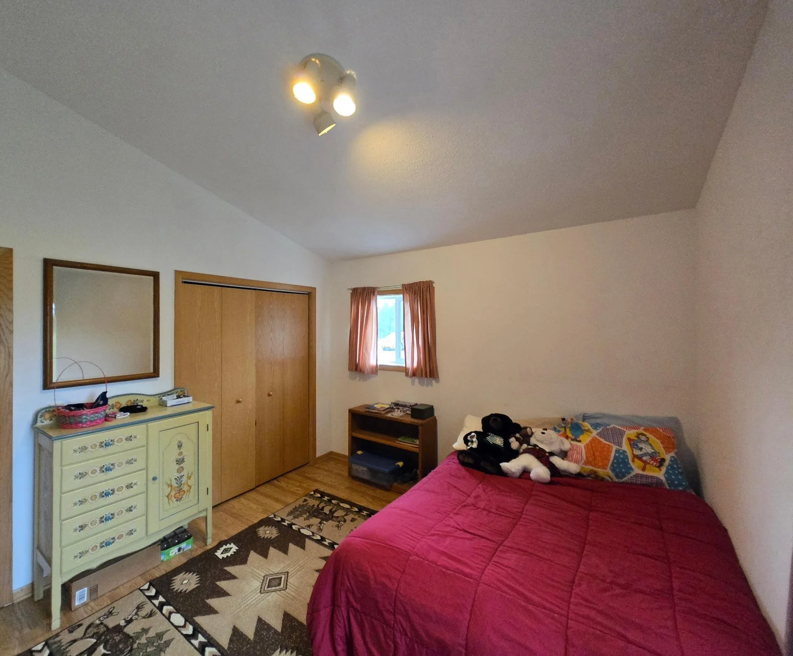 Bedroom 3, vaulted ceilings