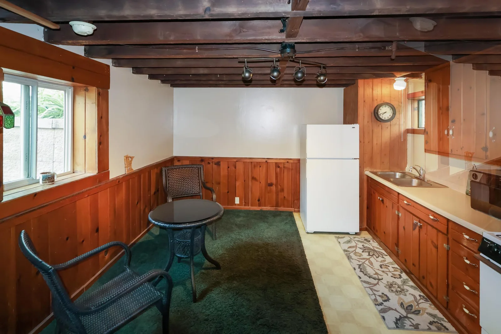 Cabin 2- eat in kitchen area..jpg