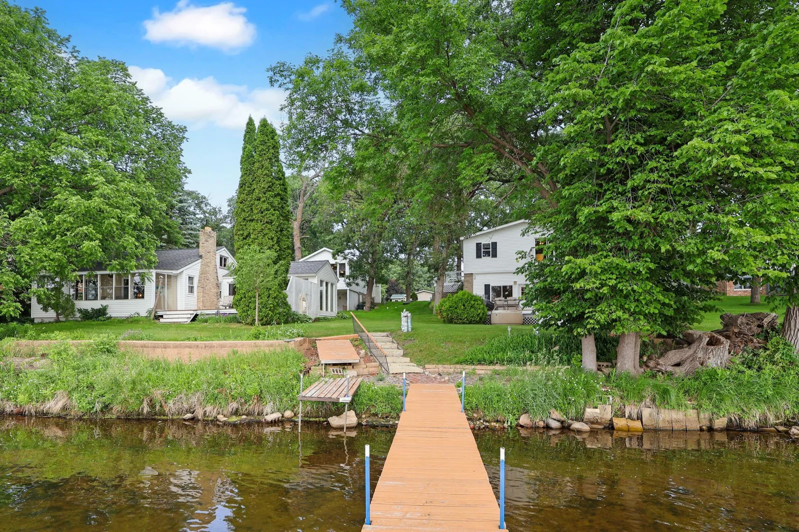 Dock view to the home and cabins.jpg