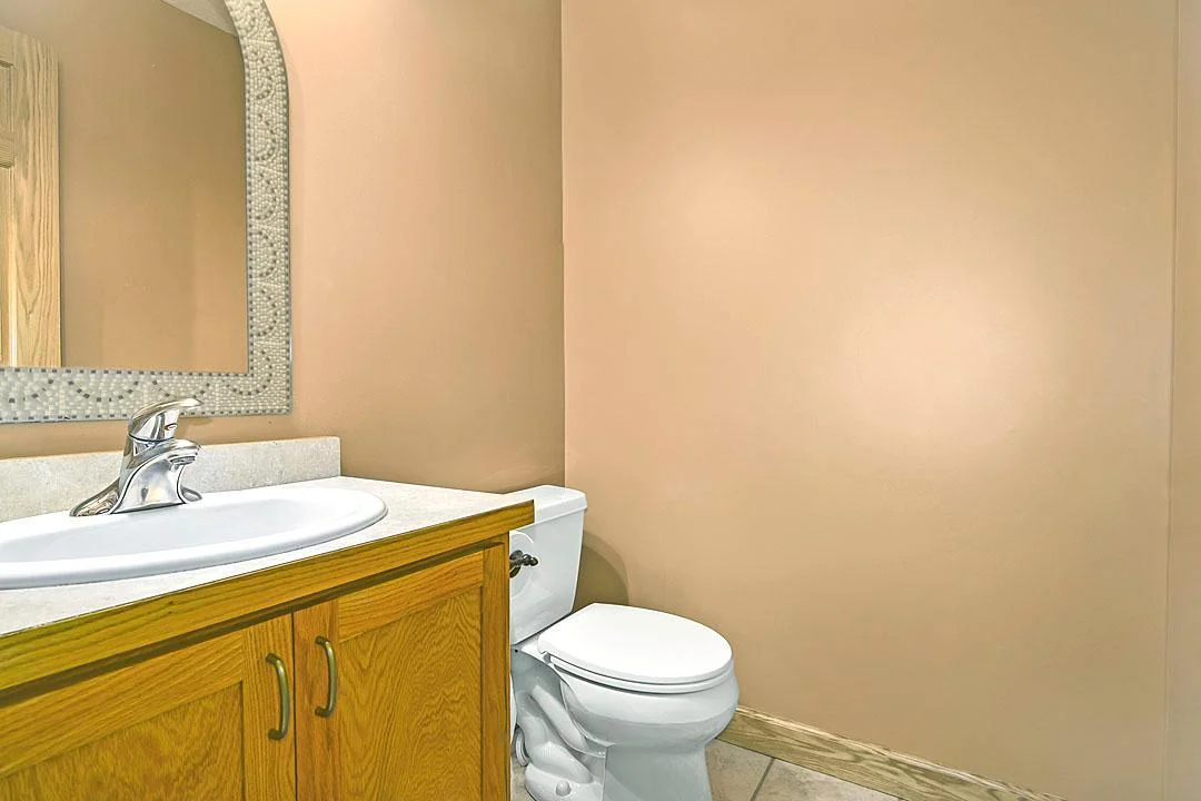 Quarter Bath