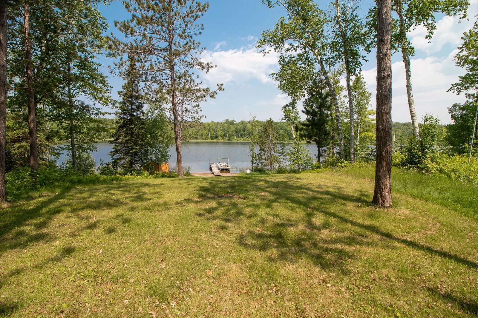 Front yard view to lake