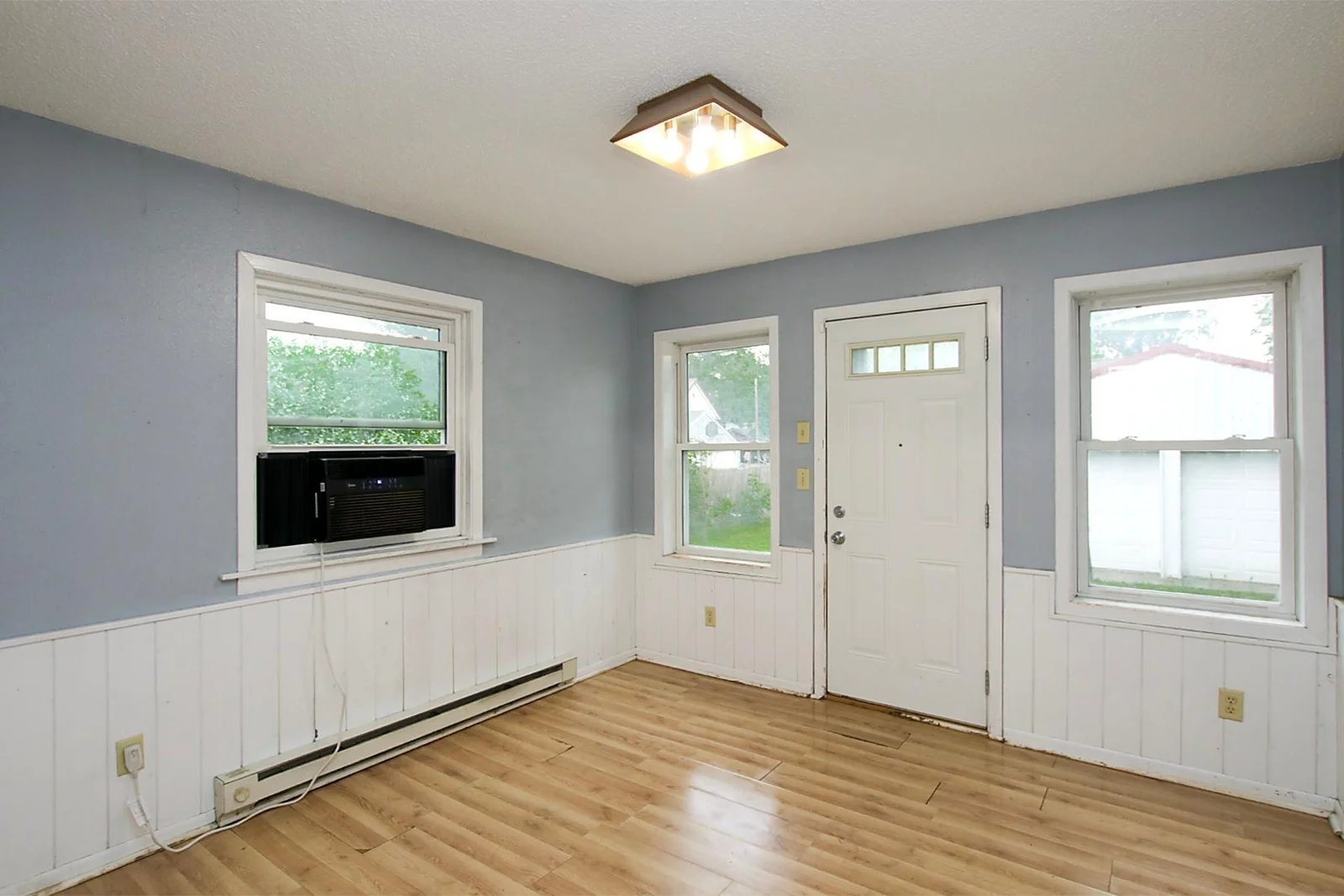 Back entry - mudroom