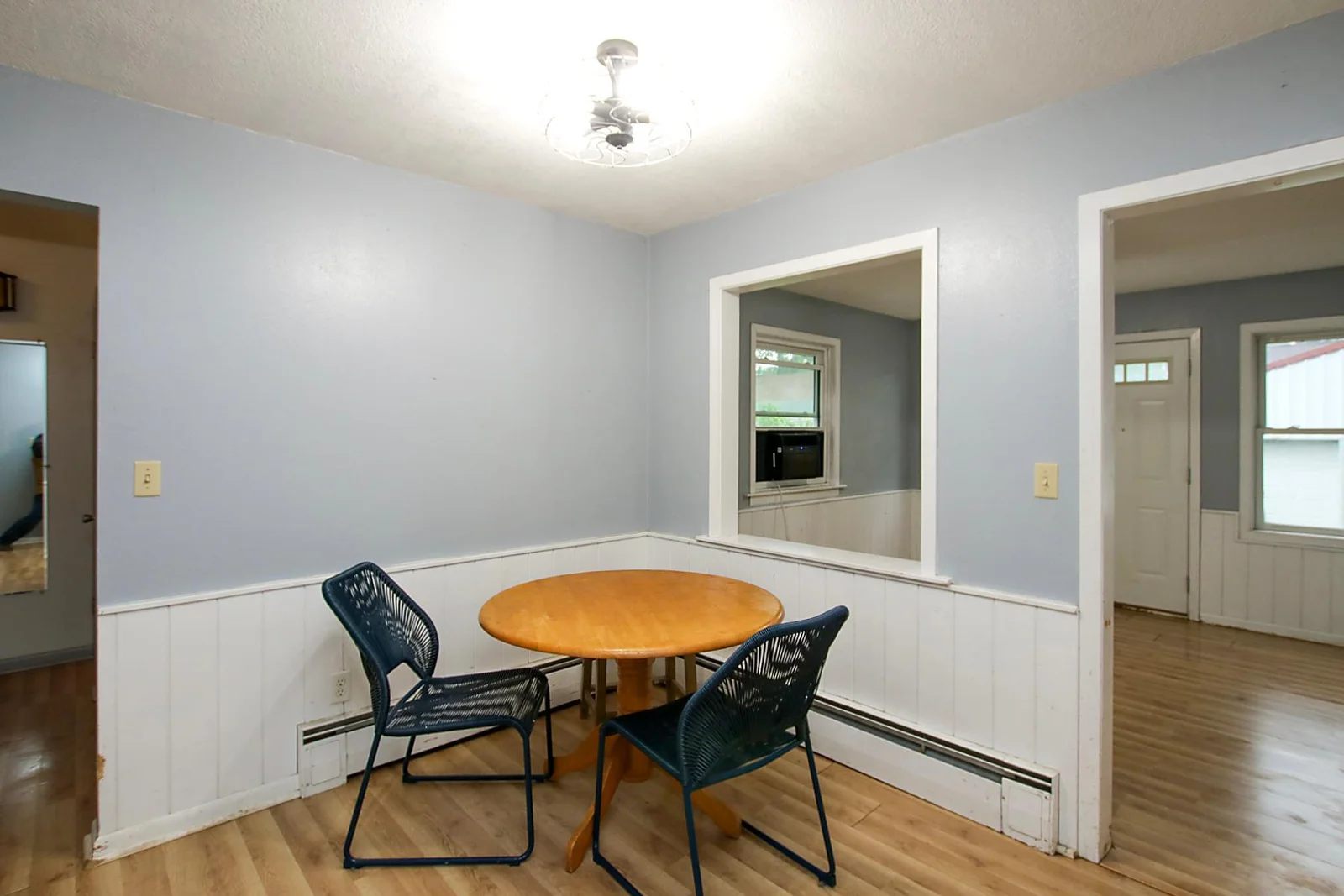 Dining room perfect for cozy dinners!