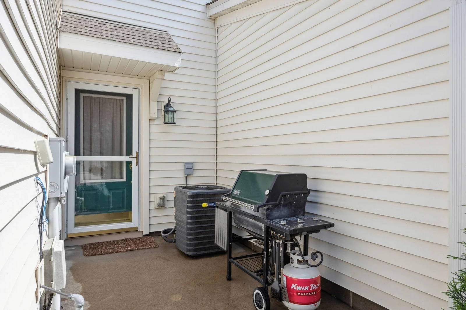Get your Grill on! Garage side guest entrance.