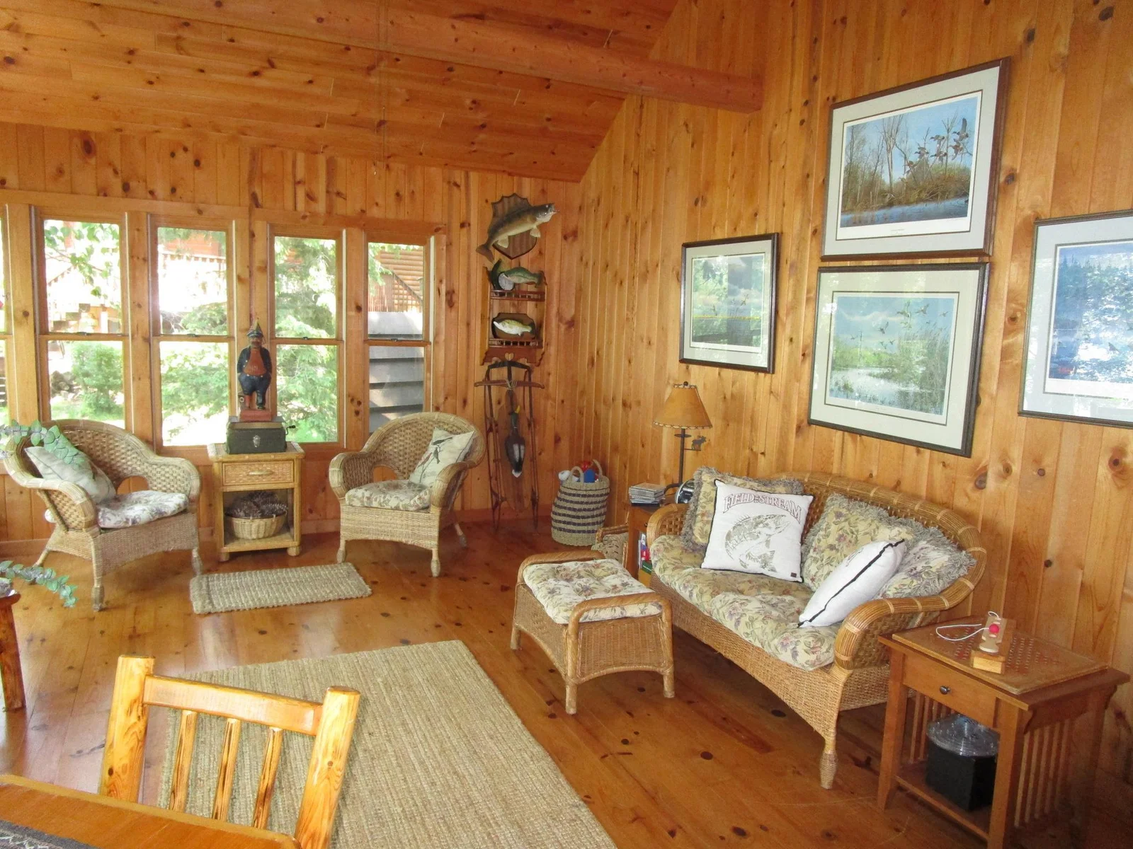 Large 4 Season Room.JPG