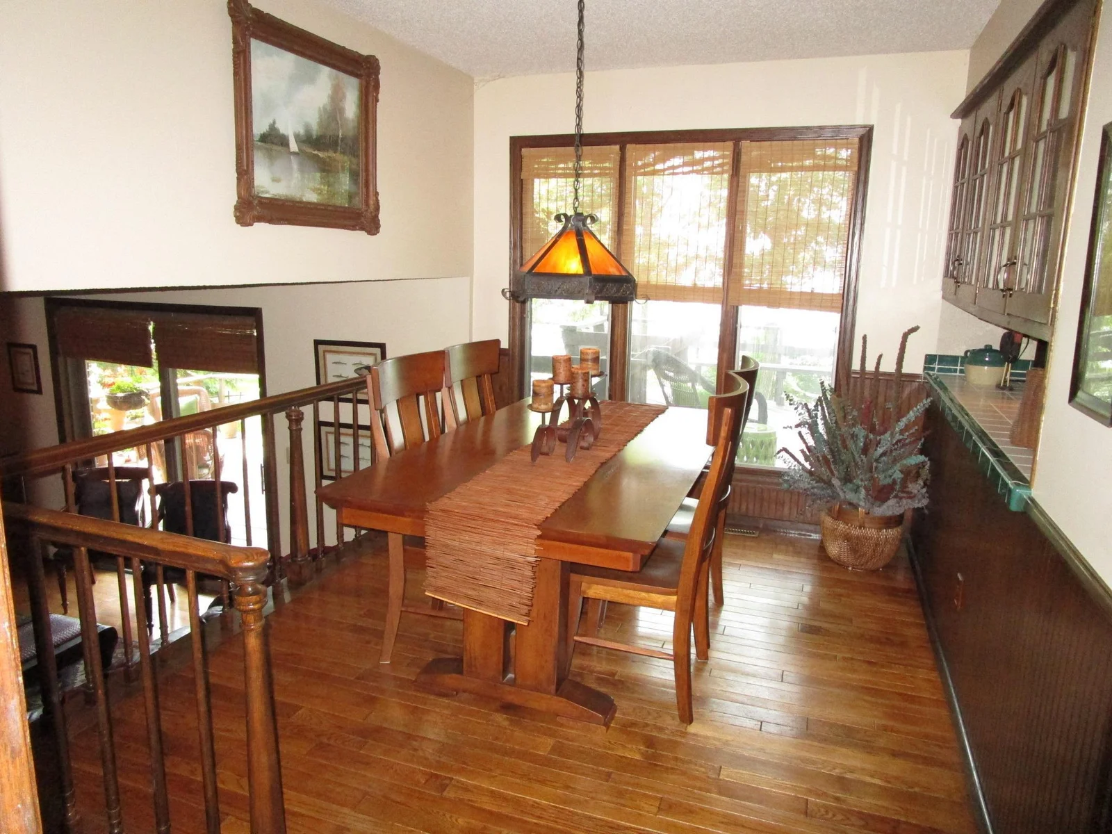 Dining Room.JPG