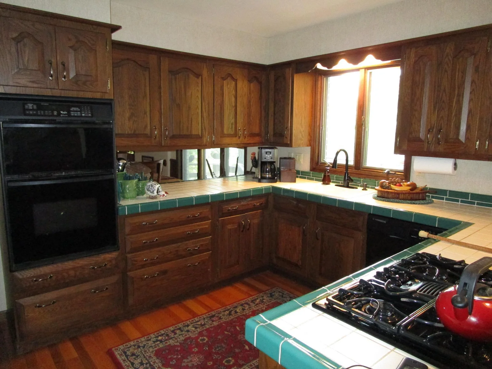 Kitchen.JPG