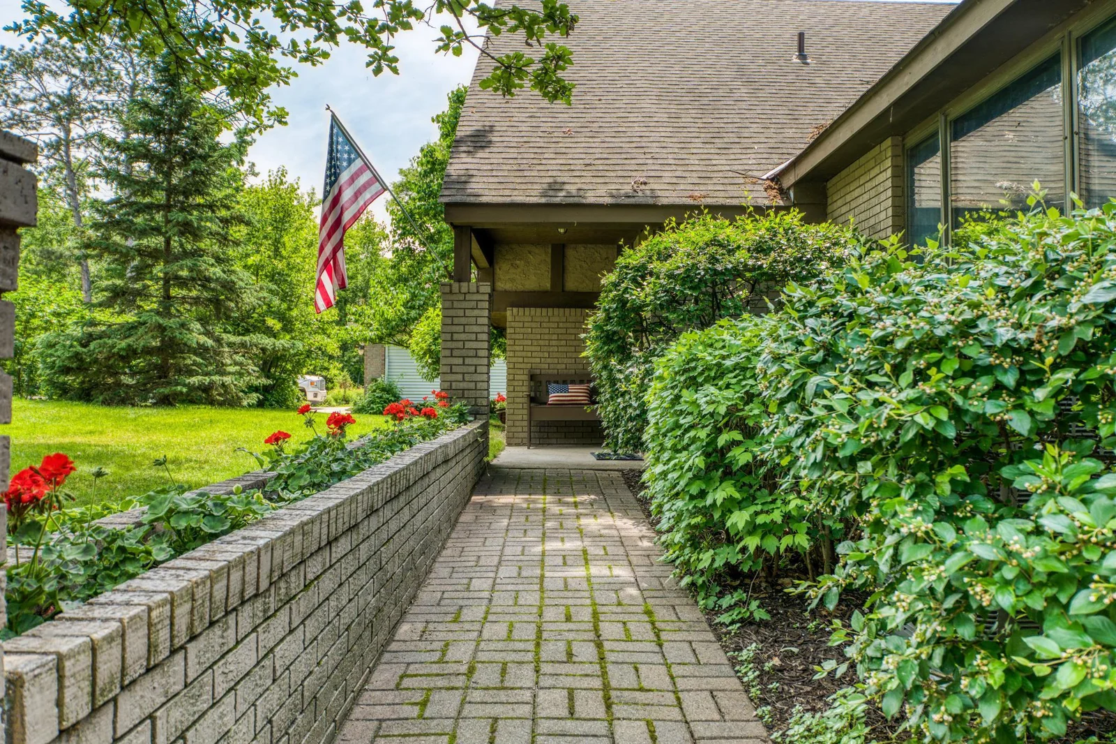 Paver Stone Walkway.jpg