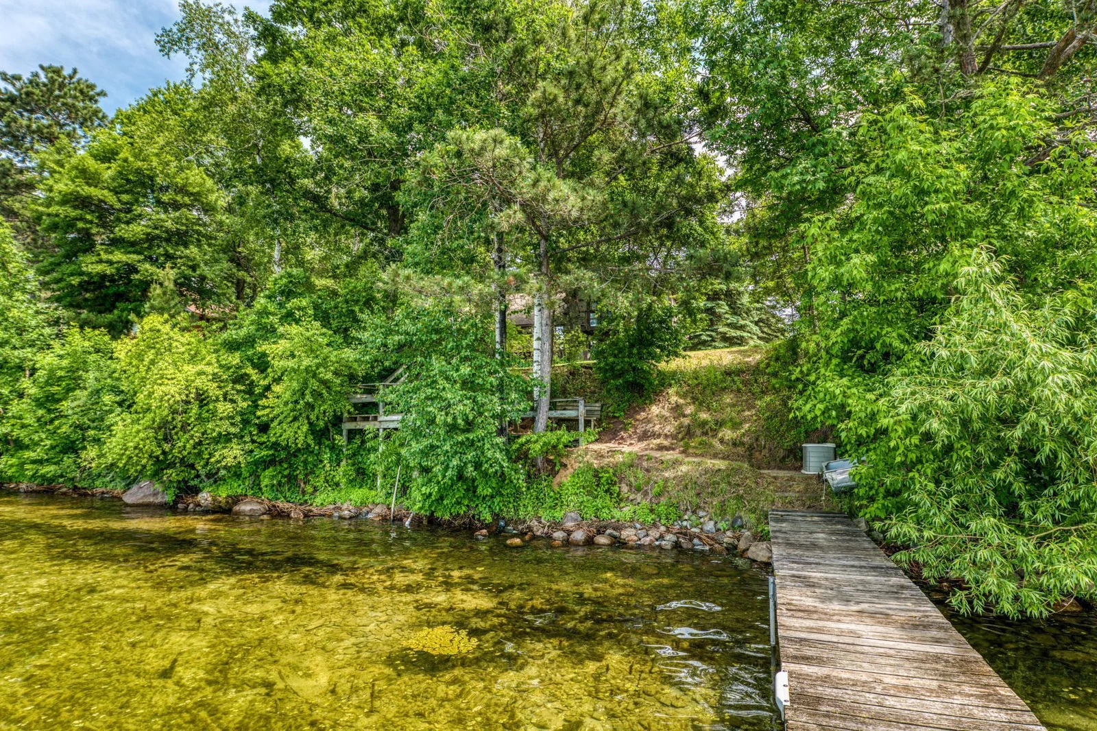 Lakeshore.jpg