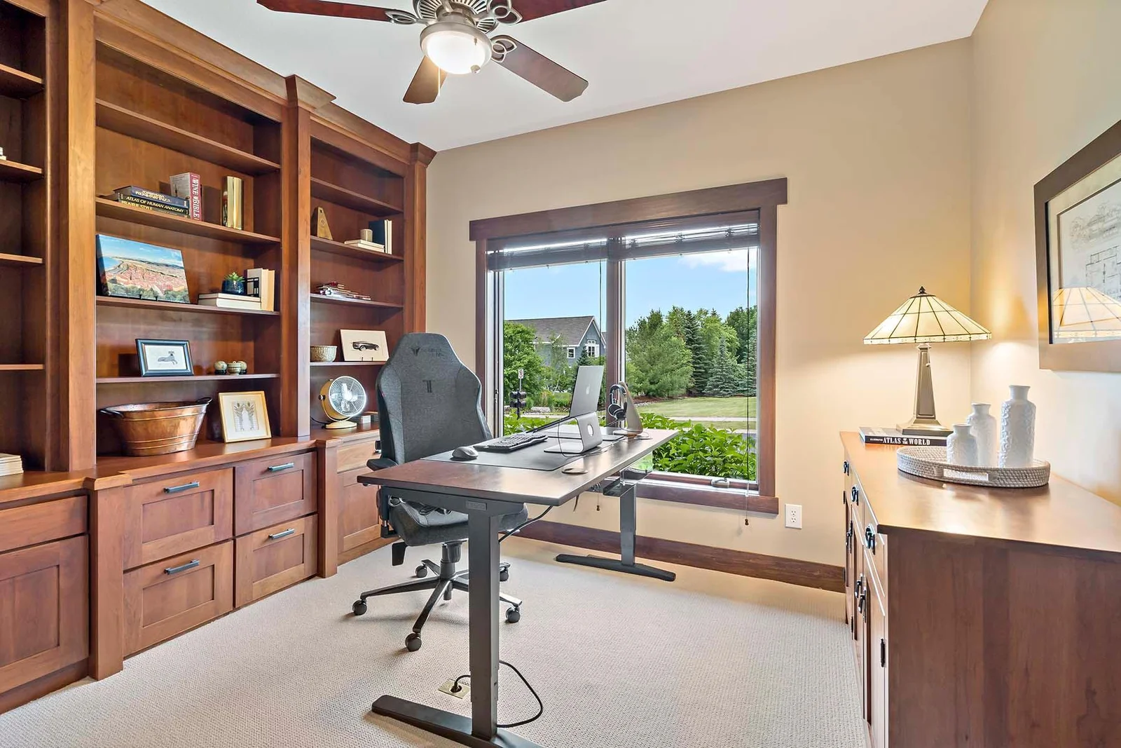 Perfect Office Space - Built-Ins!