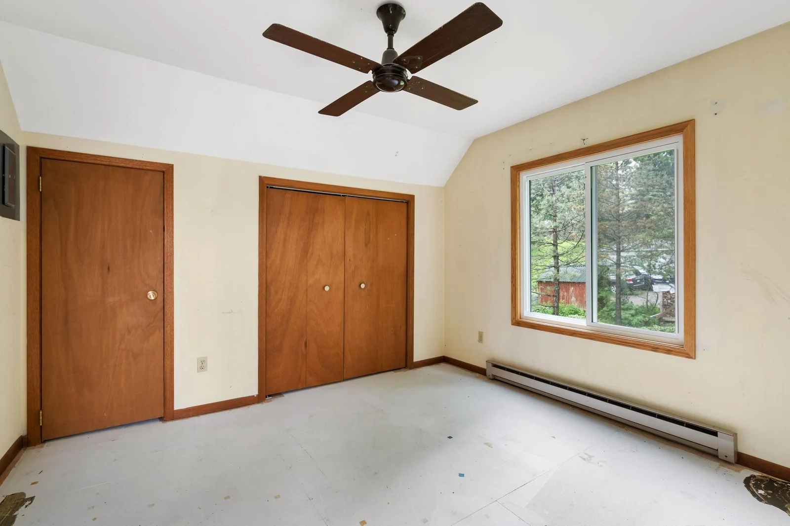 Upper level bedroom 3