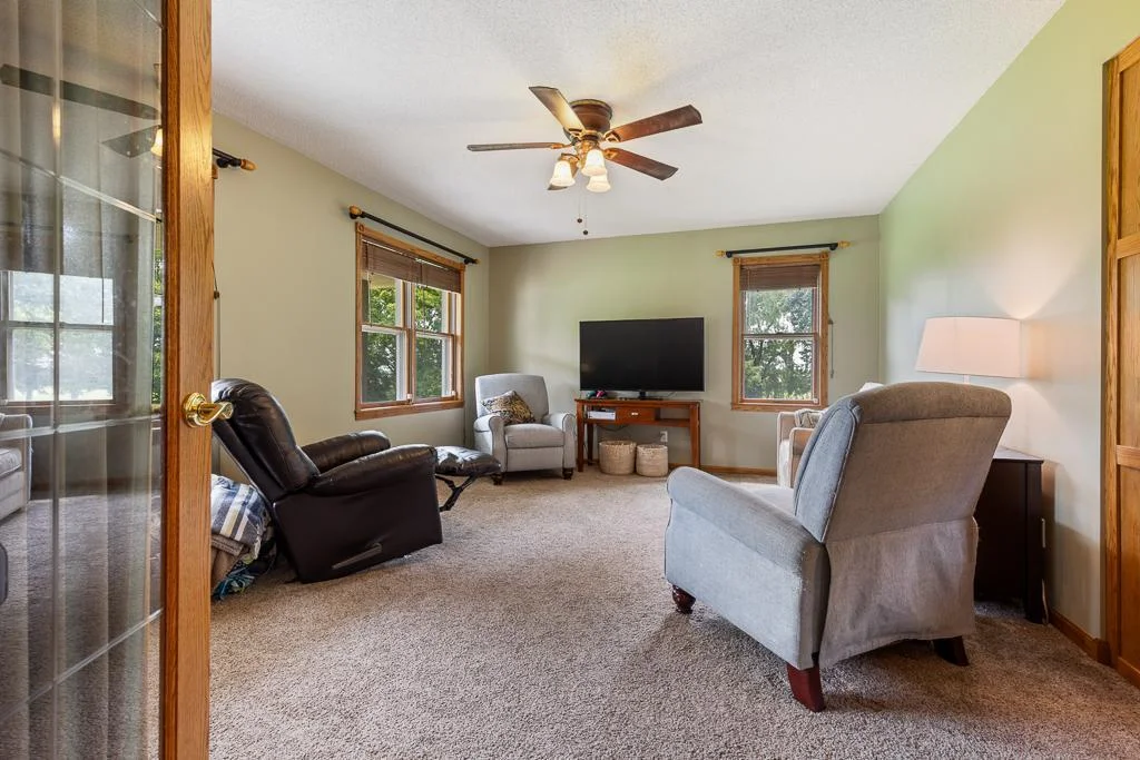 Front room office/den space!