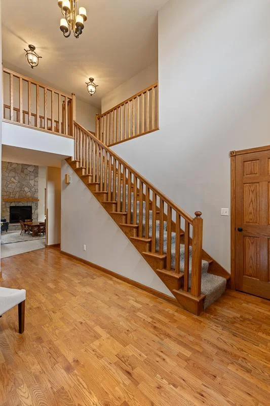 Upper level features 4 bedrooms and 2 bathrooms