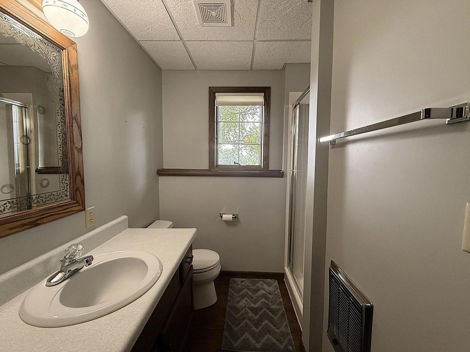 Lower Level 3/4 Bathroom