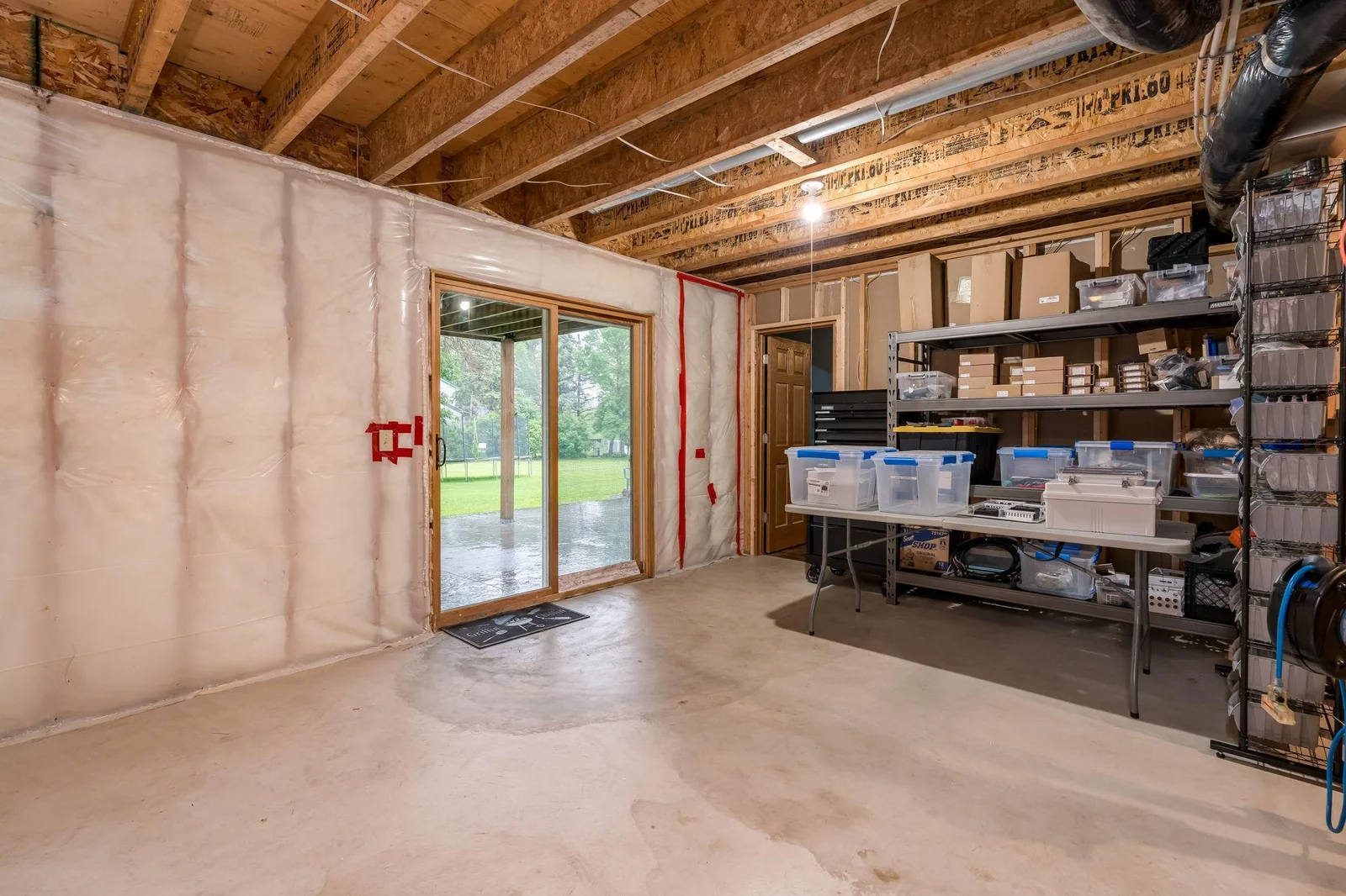 Nice walkout basement!