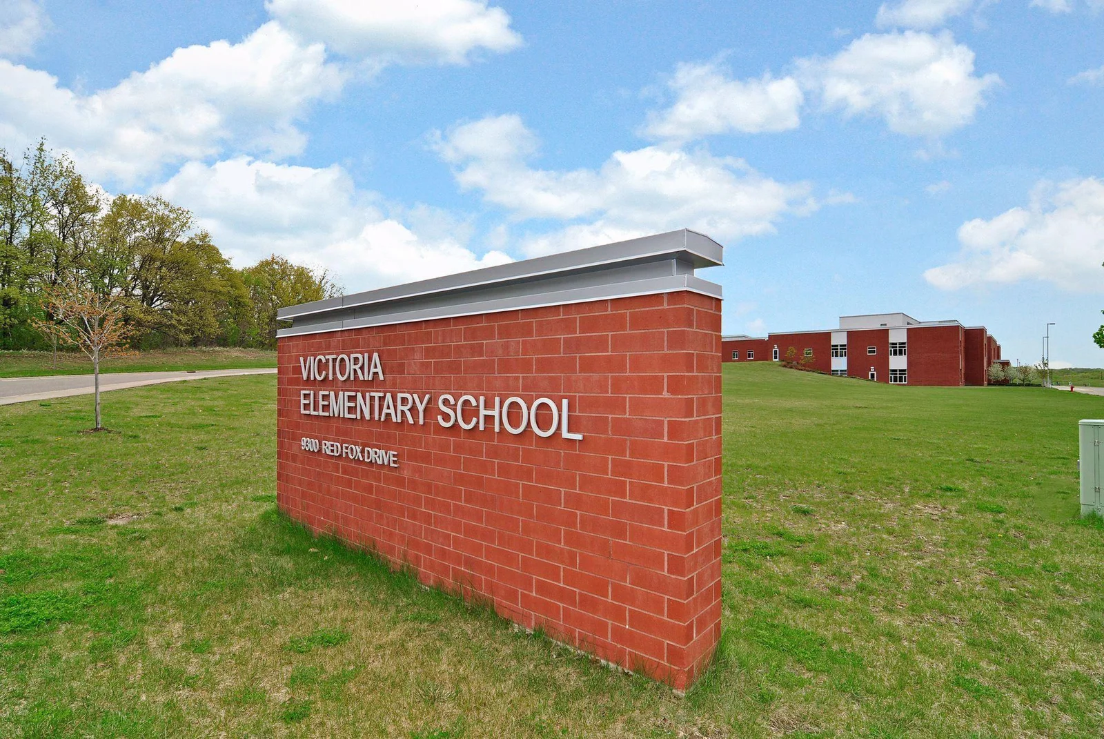 Victoria Elementary School is roughly a 3 minute drive from the home