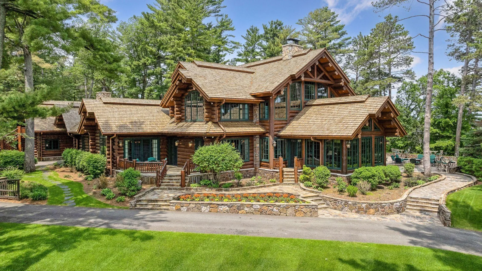 Main Lodge