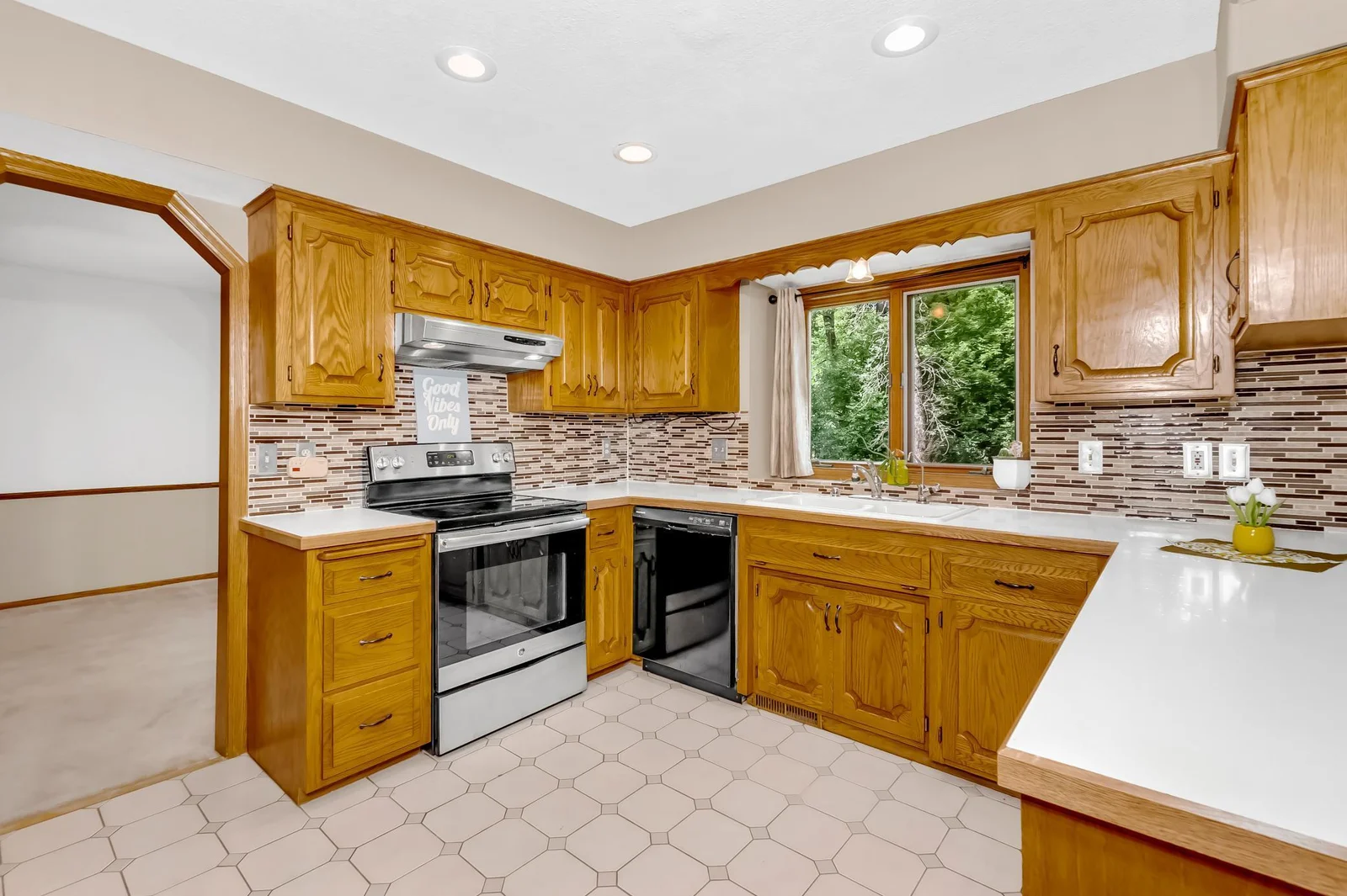 Kitchen 1