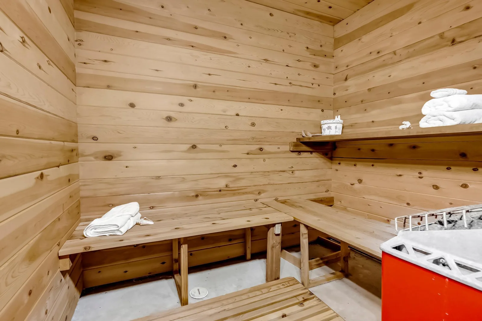 Cedar Sauna